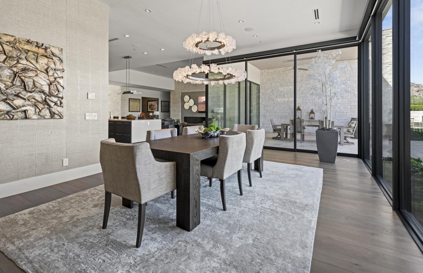 Paradise Valley, Arizona, 85253, United States, 4 Bedrooms Bedrooms, ,4 BathroomsBathrooms,Residential,For Sale,1992785