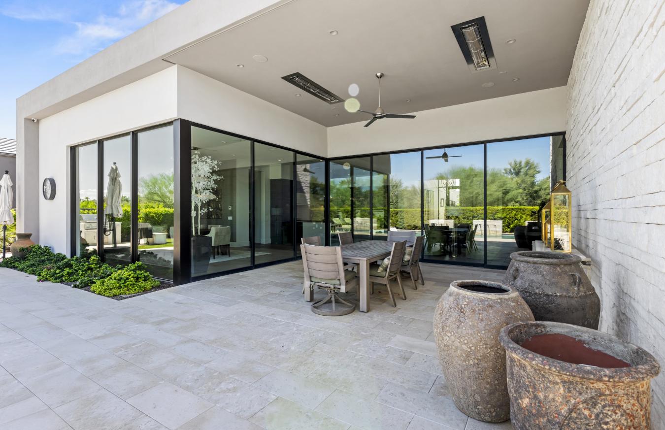 Paradise Valley, Arizona, 85253, United States, 4 Bedrooms Bedrooms, ,4 BathroomsBathrooms,Residential,For Sale,1992785