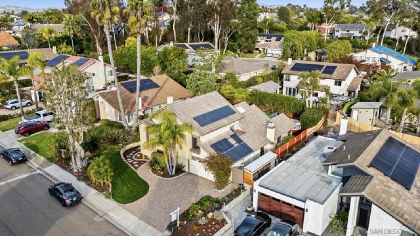 Encinitas, San Diego, 92024, United States, 4 Bedrooms Bedrooms, ,2 BathroomsBathrooms,Residential,For Sale,1992608