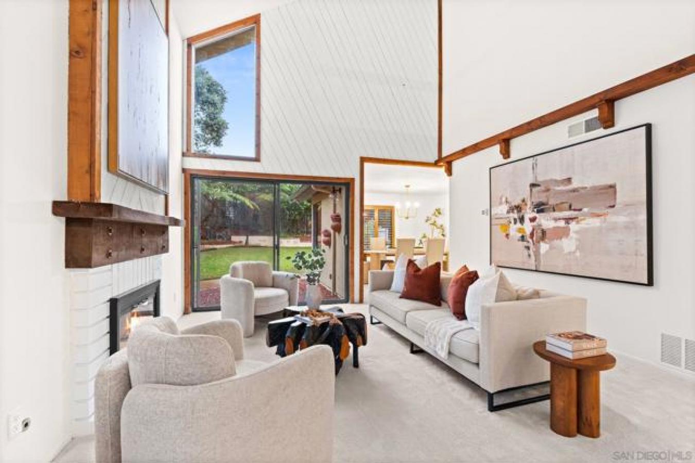 Encinitas, San Diego, 92024, United States, 4 Bedrooms Bedrooms, ,2 BathroomsBathrooms,Residential,For Sale,1992608