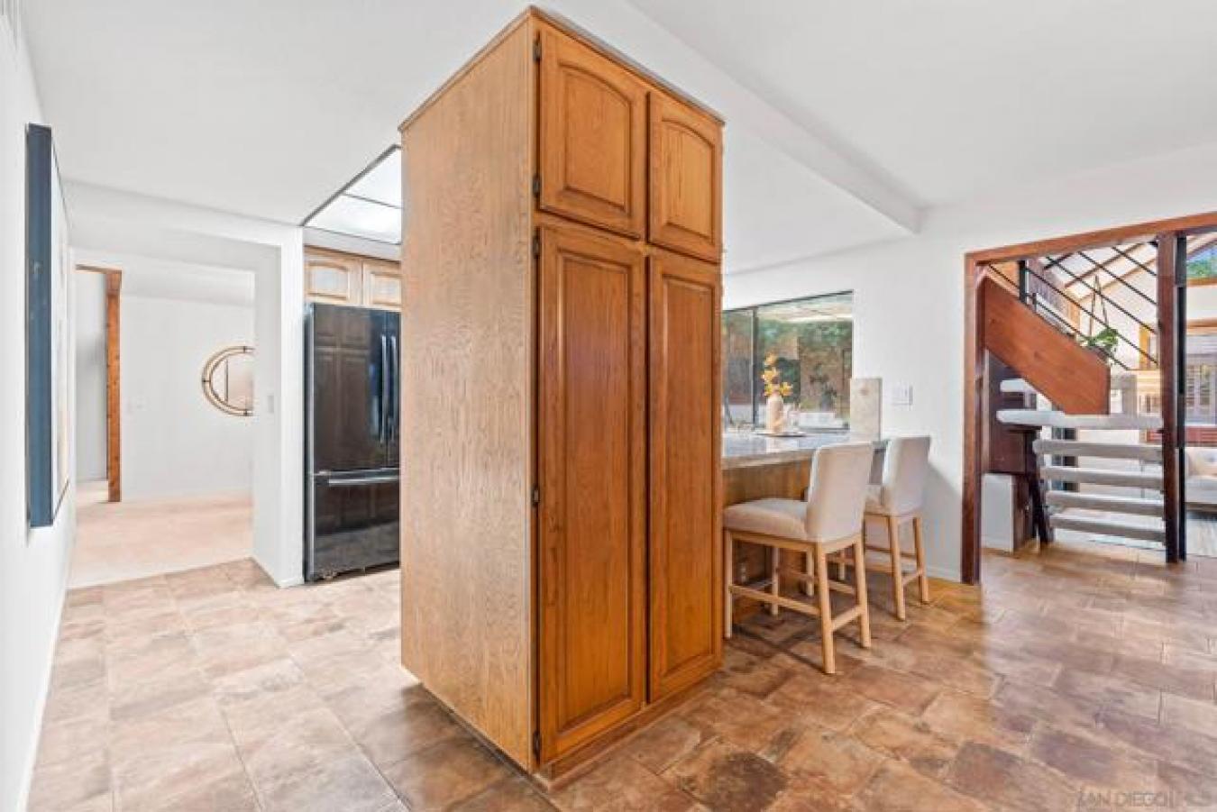 Encinitas, San Diego, 92024, United States, 4 Bedrooms Bedrooms, ,2 BathroomsBathrooms,Residential,For Sale,1992608