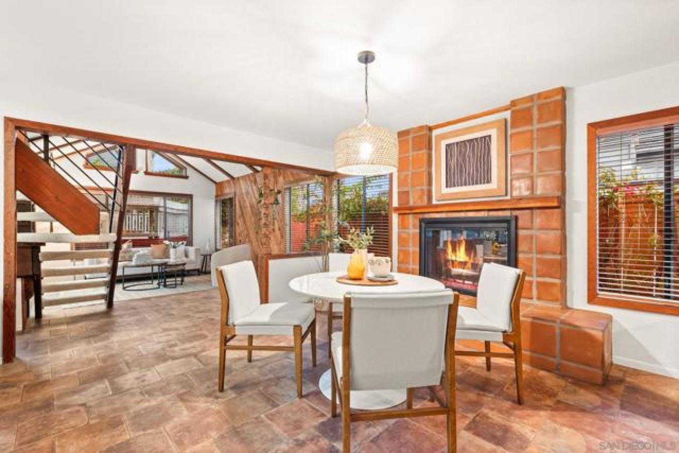 Encinitas, San Diego, 92024, United States, 4 Bedrooms Bedrooms, ,2 BathroomsBathrooms,Residential,For Sale,1992608