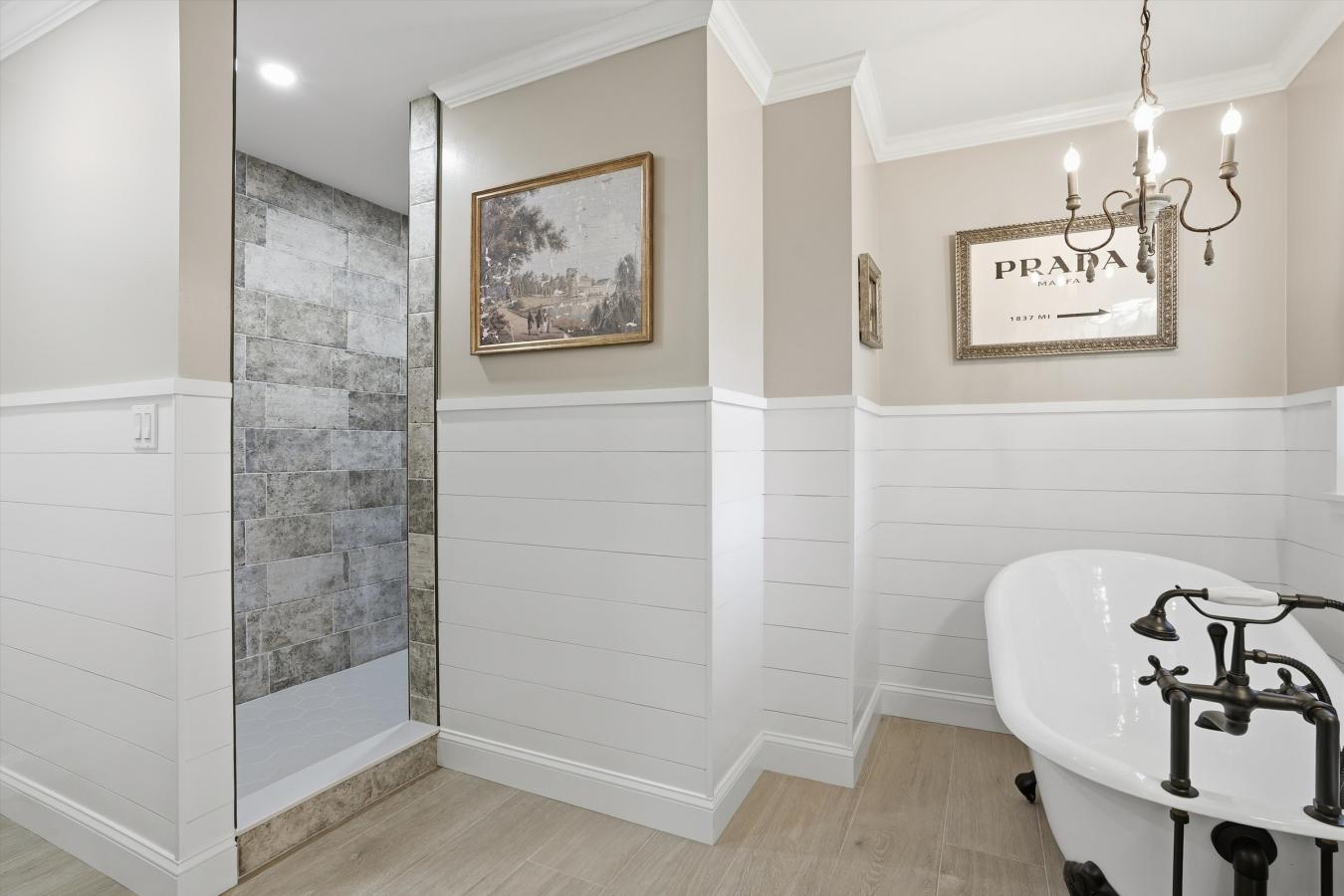 St. Augustine, Florida, 32080, United States, 2 Bedrooms Bedrooms, ,2 BathroomsBathrooms,Residential,For Sale,1992606