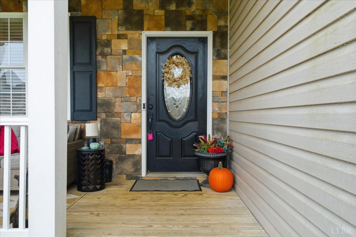 Welcome to 115 Turning Point Drive in Evington, VA a charming 4-bedroo – image 2
