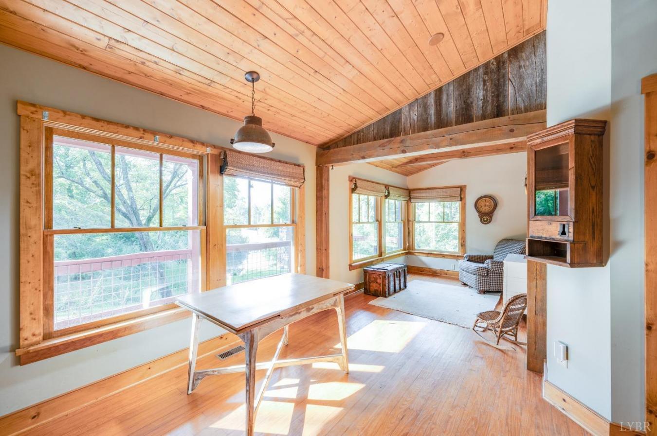 Monroe, Amherst, 24574, United States, 4 Bedrooms Bedrooms, ,3 BathroomsBathrooms,Residential,For Sale,1992602