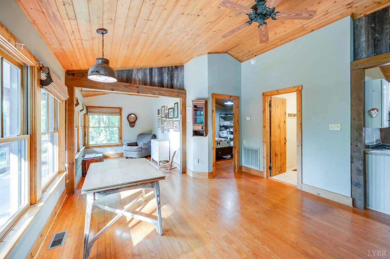 Monroe, Amherst, 24574, United States, 4 Bedrooms Bedrooms, ,3 BathroomsBathrooms,Residential,For Sale,1992602