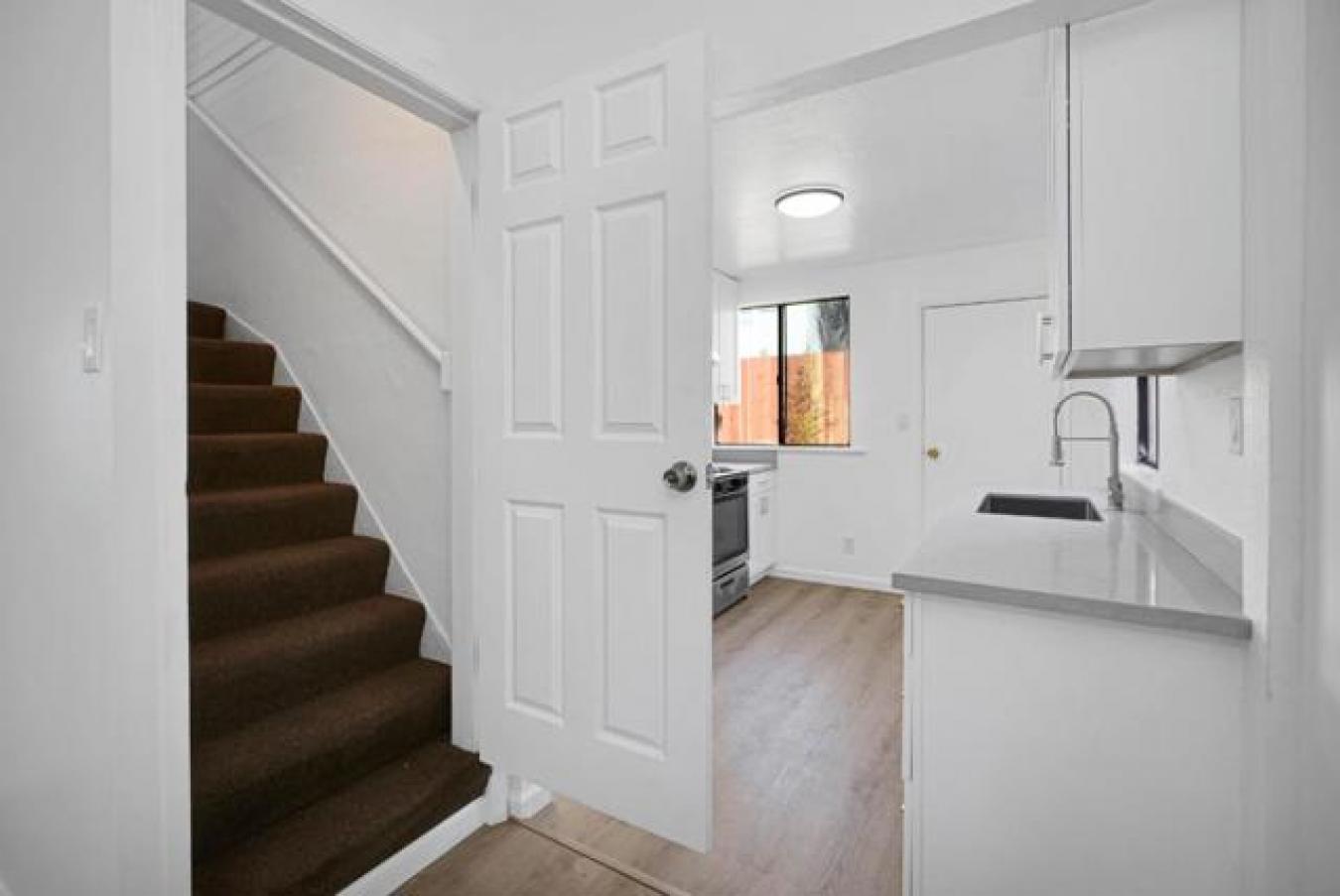 San Francisco, San Francisco, 94112, United States, 2 Bedrooms Bedrooms, ,2 BathroomsBathrooms,Residential,For Sale,1992603