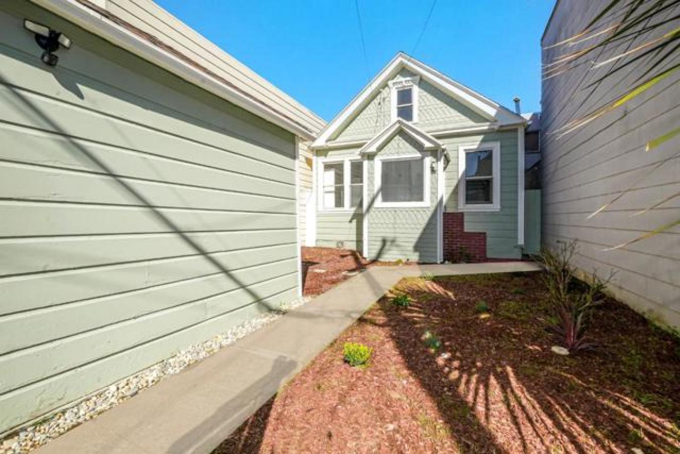 San Francisco, San Francisco, 94112, United States, 2 Bedrooms Bedrooms, ,2 BathroomsBathrooms,Residential,For Sale,1992603