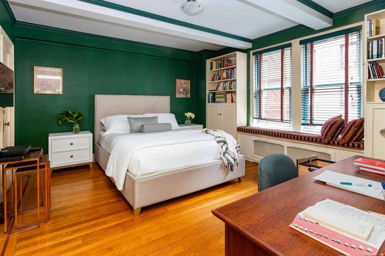 New York, New York, 10075, United States, 2 Bedrooms Bedrooms, ,2 BathroomsBathrooms,Residential,For Sale,1994309