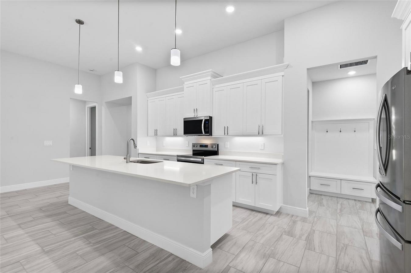 GENEVA, Seminole, 32732, United States, 4 Bedrooms Bedrooms, ,-1 BathroomBathrooms,Residential,For Sale,1992781