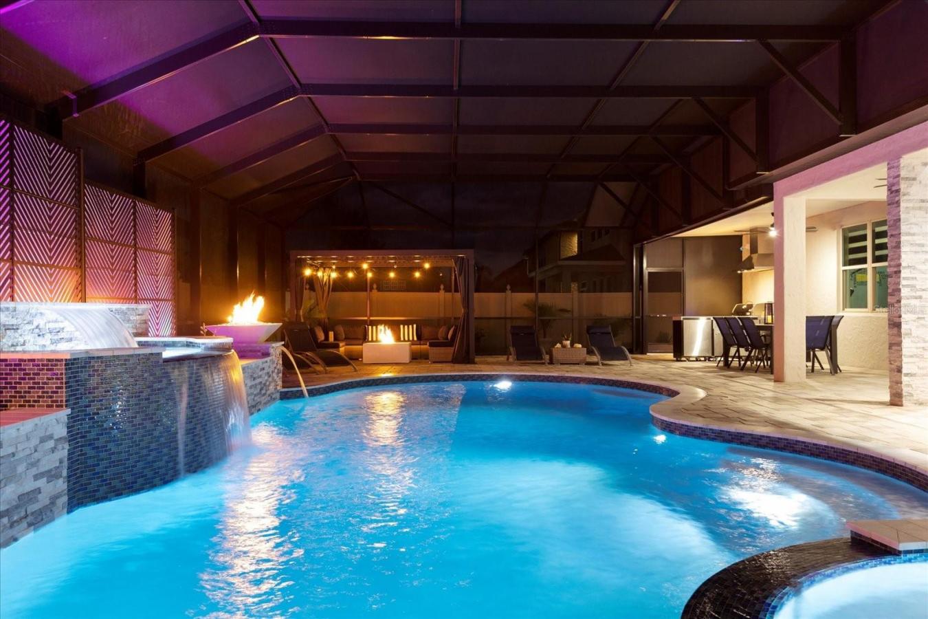 ORLANDO, Orange, 32827, United States, 5 Bedrooms Bedrooms, ,Residential,For Sale,1992779