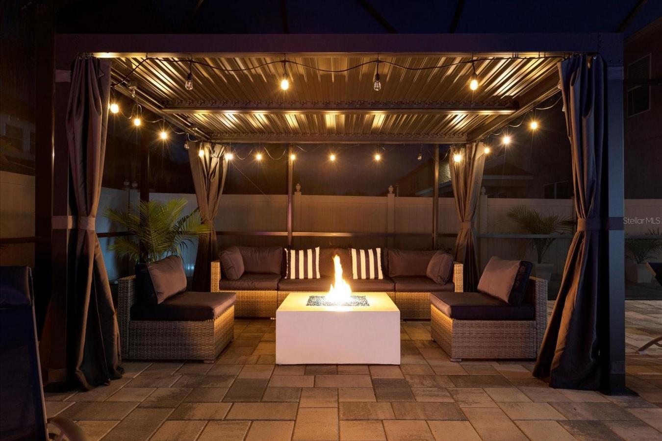 ORLANDO, Orange, 32827, United States, 5 Bedrooms Bedrooms, ,Residential,For Sale,1992779