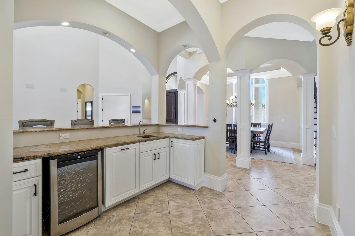 Marco Island, Florida, 34145, United States, 5 Bedrooms Bedrooms, ,6 BathroomsBathrooms,Residential,For Sale,1992777