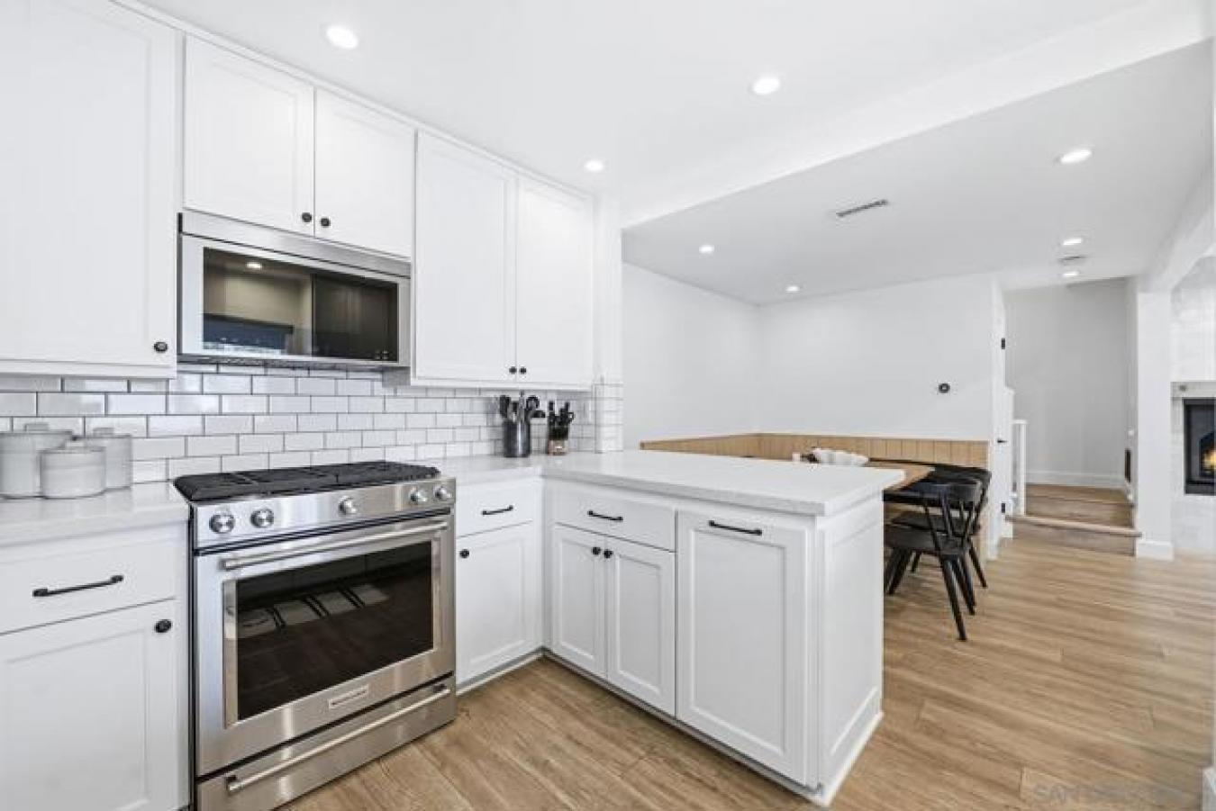 Cardiff by the Sea, San Diego, 92007, United States, 3 Bedrooms Bedrooms, ,2 BathroomsBathrooms,Residential,For Sale,1995225