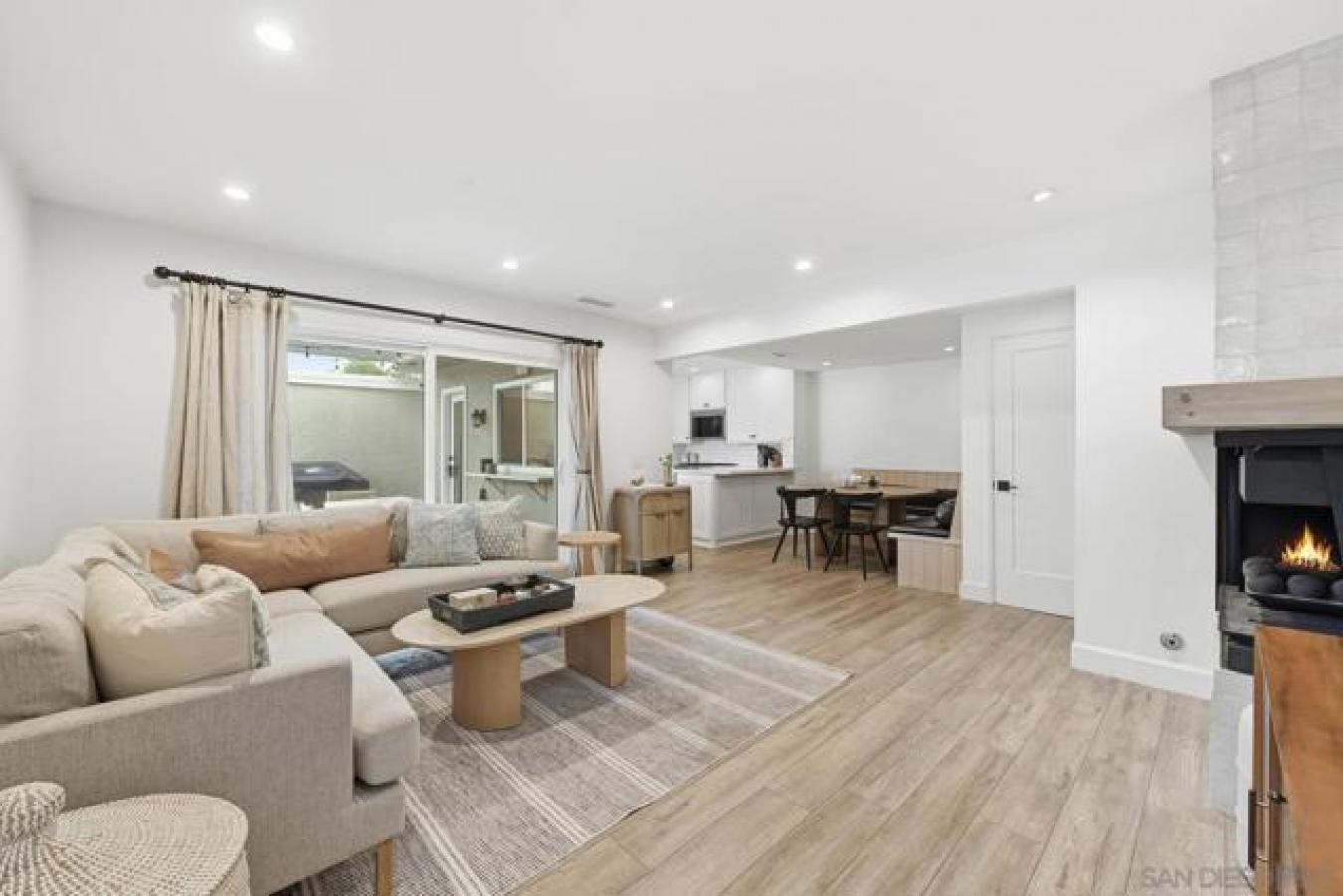 Cardiff by the Sea, San Diego, 92007, United States, 3 Bedrooms Bedrooms, ,2 BathroomsBathrooms,Residential,For Sale,1995225