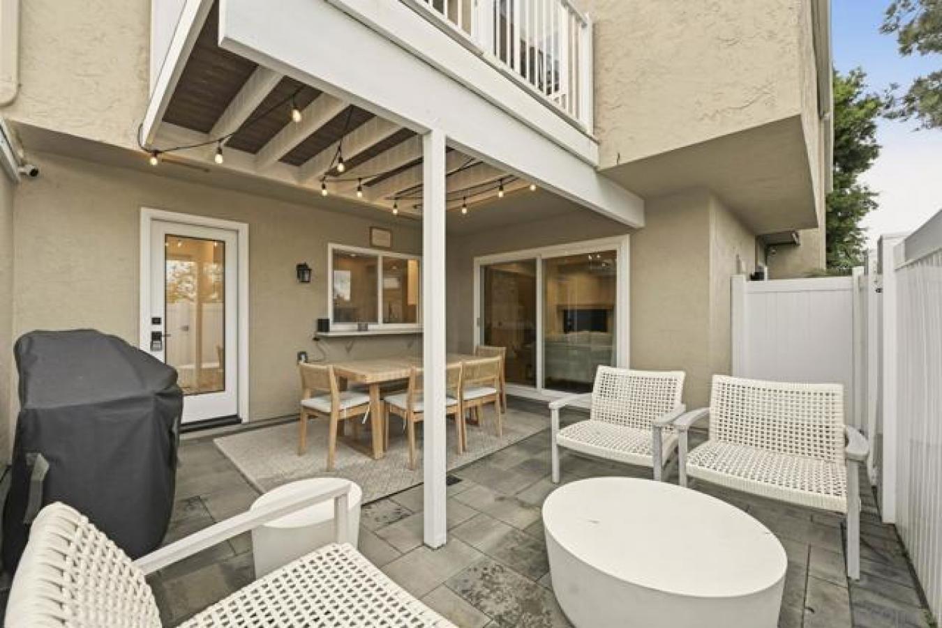 Cardiff by the Sea, San Diego, 92007, United States, 3 Bedrooms Bedrooms, ,2 BathroomsBathrooms,Residential,For Sale,1995225