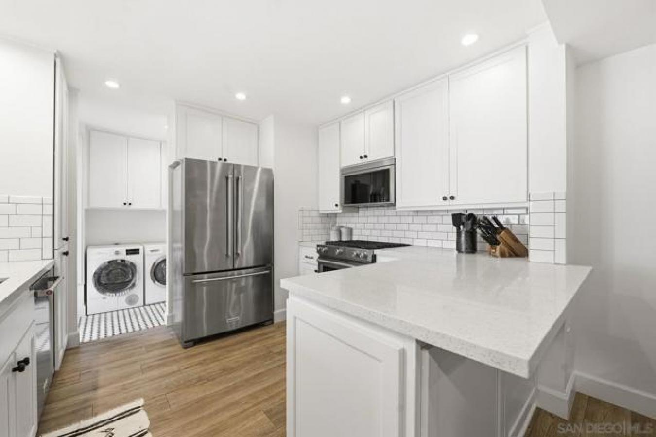 Cardiff by the Sea, San Diego, 92007, United States, 3 Bedrooms Bedrooms, ,2 BathroomsBathrooms,Residential,For Sale,1995225