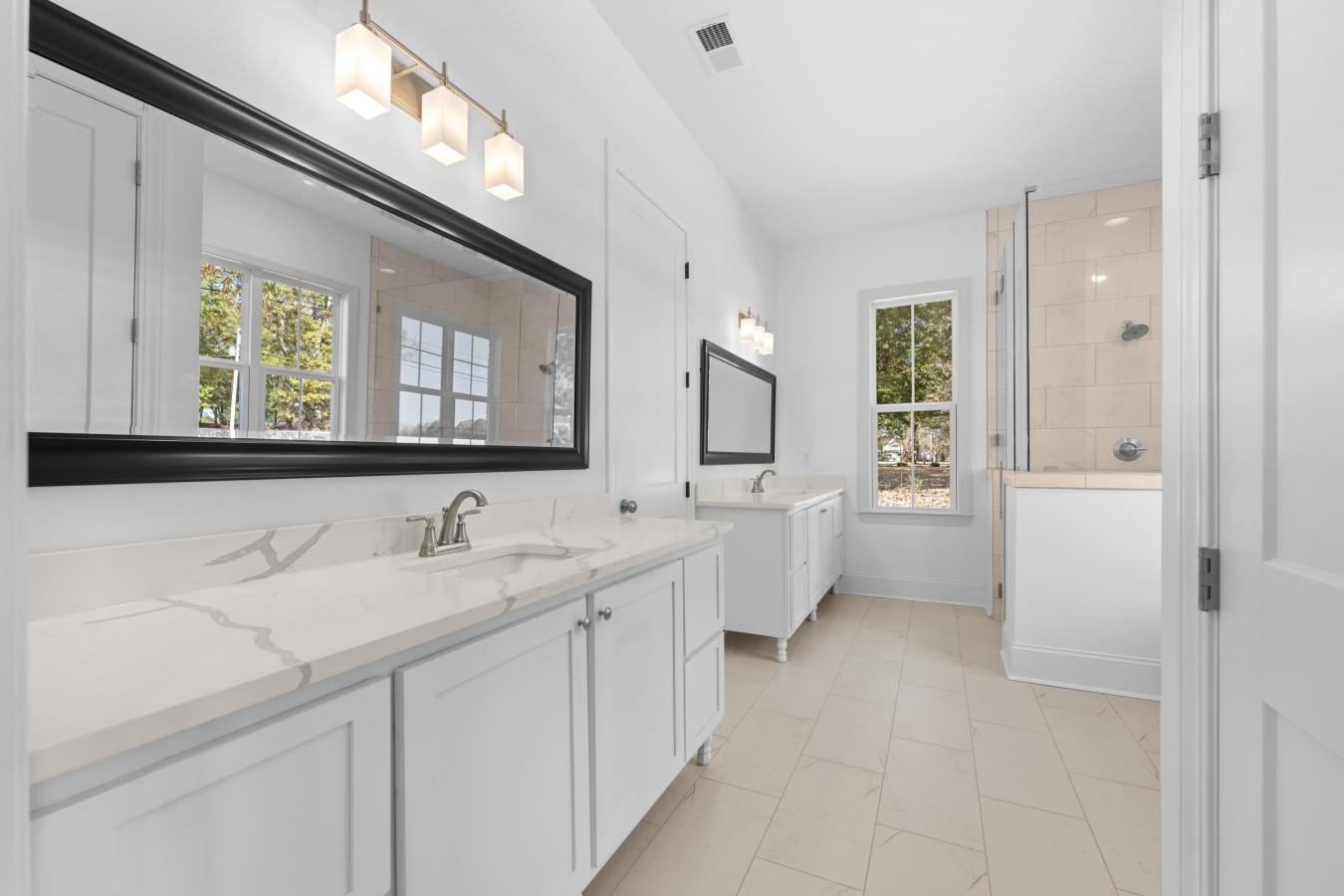 Rossville, Fayette, 38066, United States, 4 Bedrooms Bedrooms, ,3 BathroomsBathrooms,Residential,For Sale,1994307