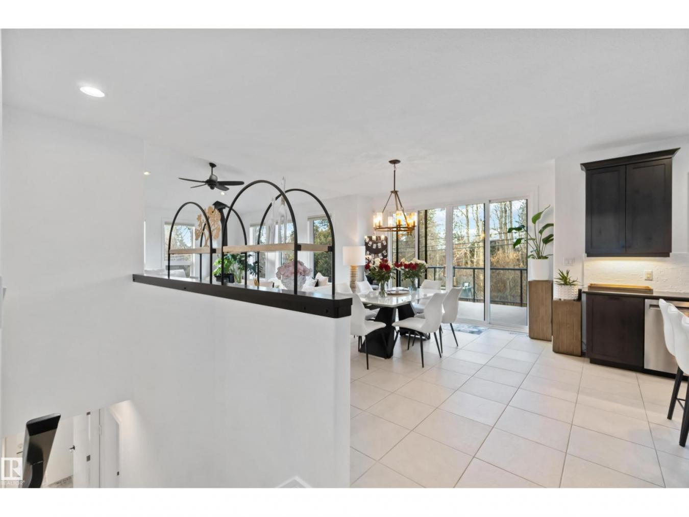 St. Albert, AB, T8N 0Y7, Canada, 4 Bedrooms Bedrooms, ,3 BathroomsBathrooms,Residential,For Sale,1994306