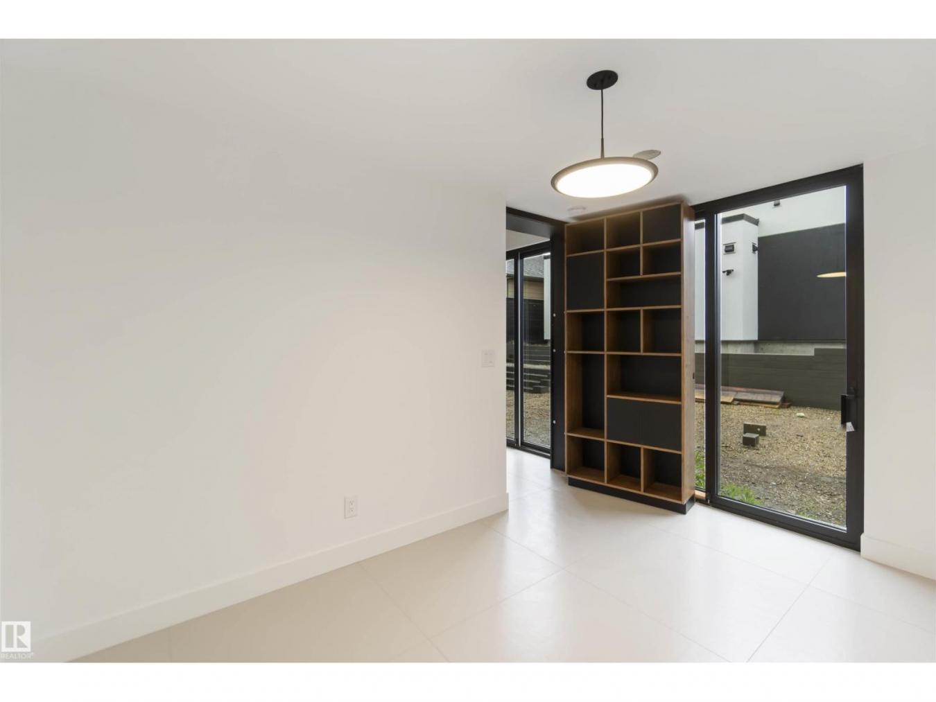 Edmonton, AB, T6C 4C8, Canada, 3 Bedrooms Bedrooms, ,3 BathroomsBathrooms,Residential,For Sale,1994304