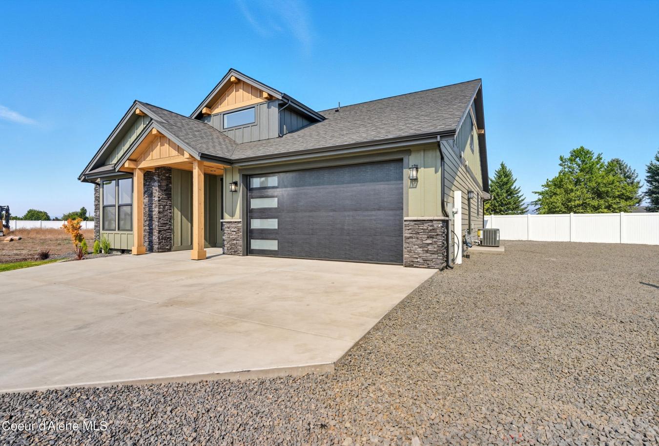 Post Falls, Kootenai, 83854, United States, 5 Bedrooms Bedrooms, ,3 BathroomsBathrooms,Residential,For Sale,1994305