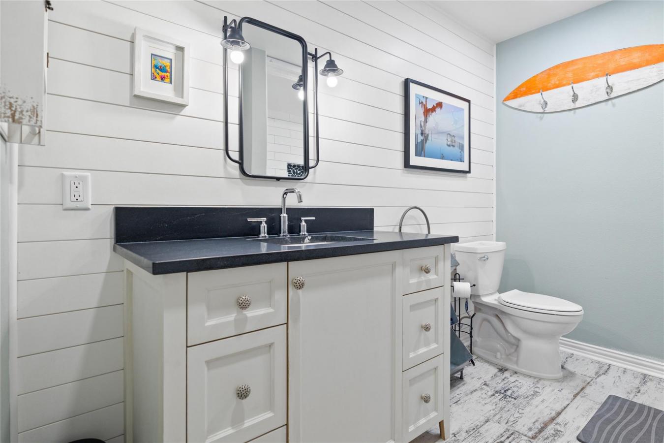 Crosby, Texas, 77532, United States, 5 Bedrooms Bedrooms, ,3 BathroomsBathrooms,Residential,For Sale,1994302