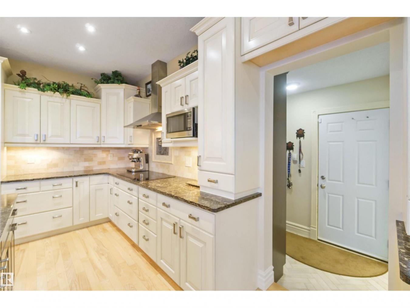 Rural Leduc County, AB, T4X 0N5, Canada, ,5 BathroomsBathrooms,Residential,For Sale,1994301