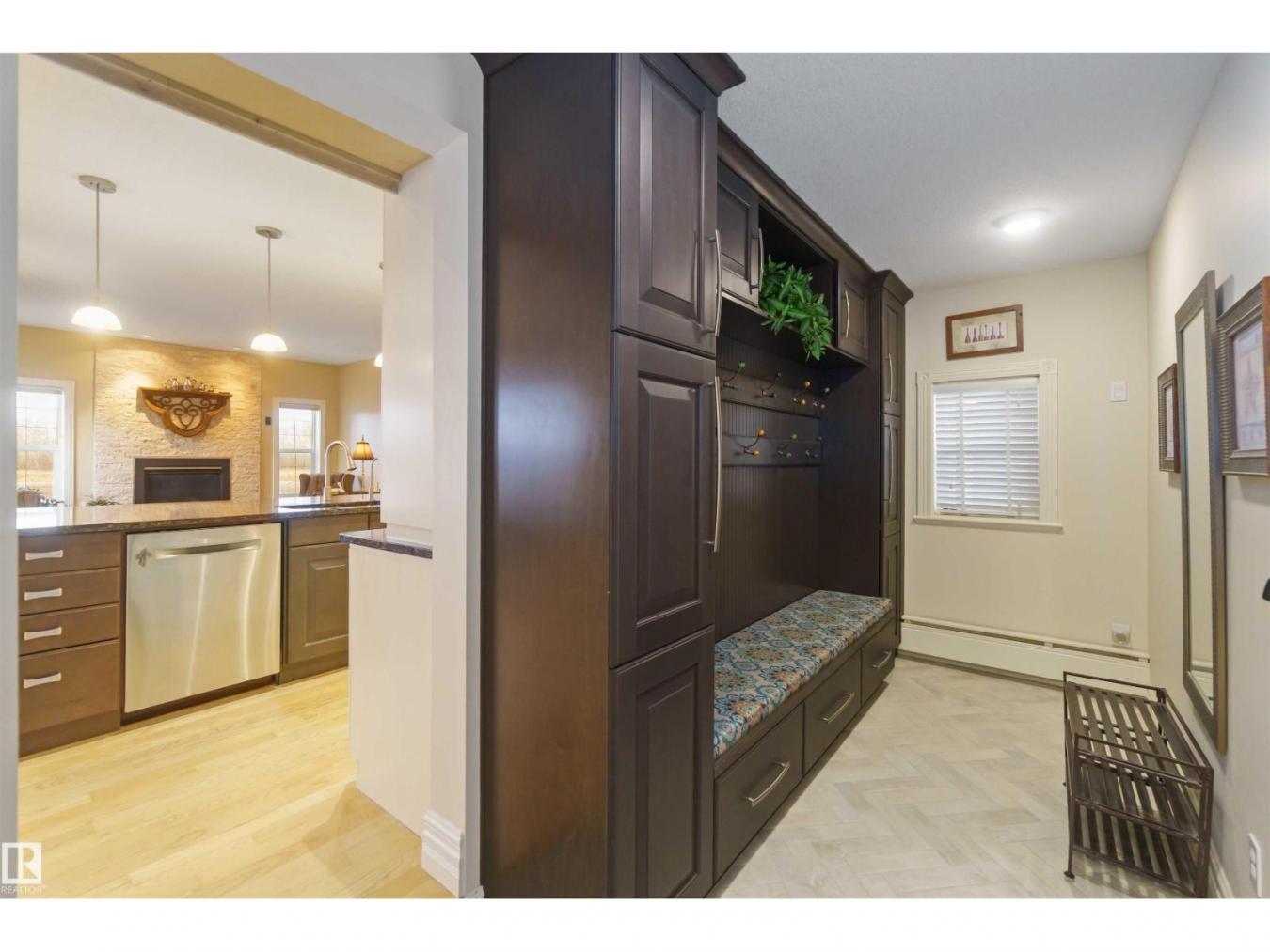 Rural Leduc County, AB, T4X 0N5, Canada, ,5 BathroomsBathrooms,Residential,For Sale,1994301