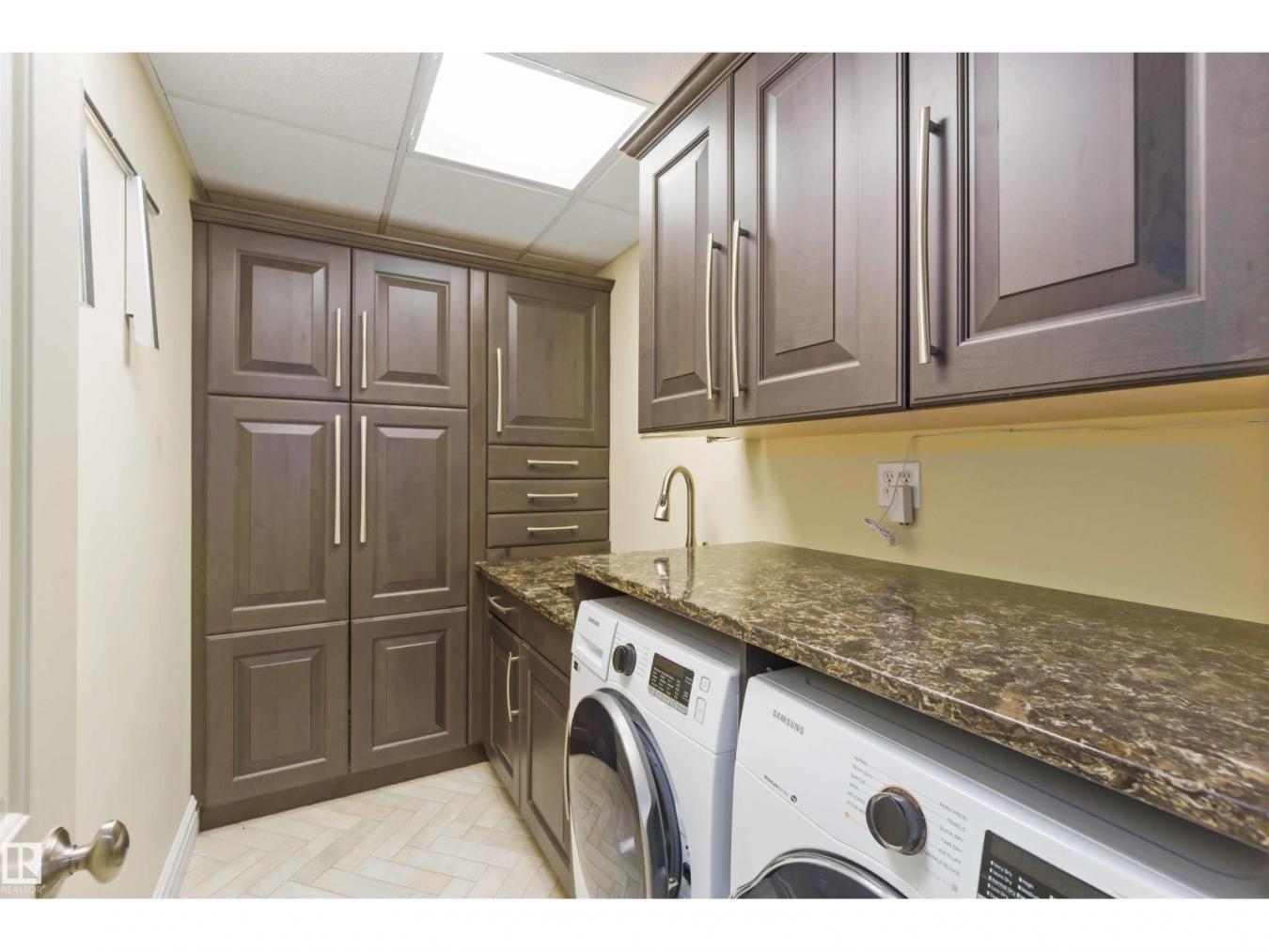 Rural Leduc County, AB, T4X 0N5, Canada, ,5 BathroomsBathrooms,Residential,For Sale,1994301