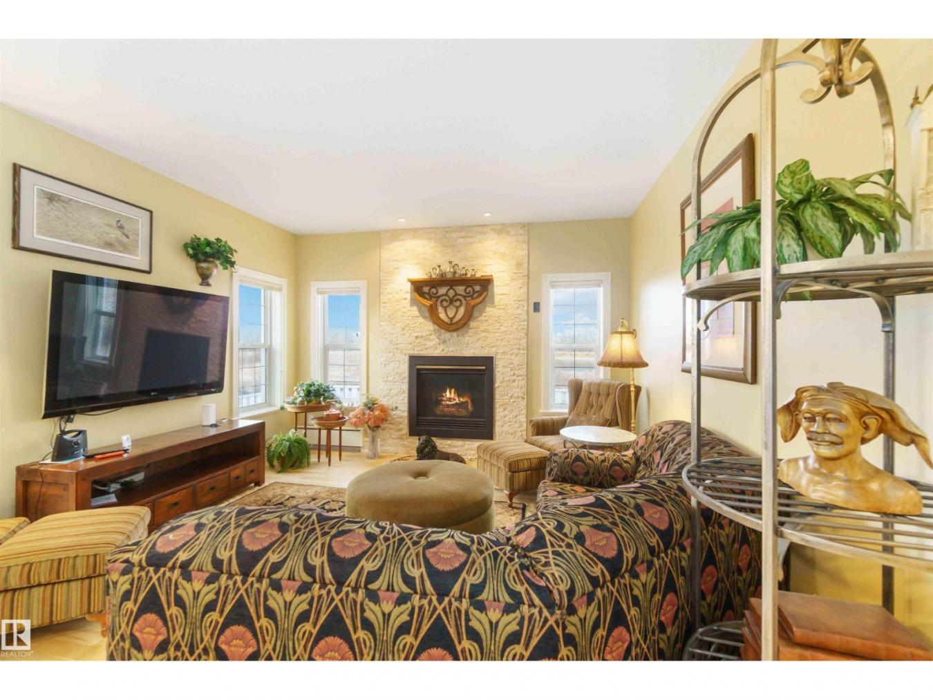 Rural Leduc County, AB, T4X 0N5, Canada, ,5 BathroomsBathrooms,Residential,For Sale,1994301