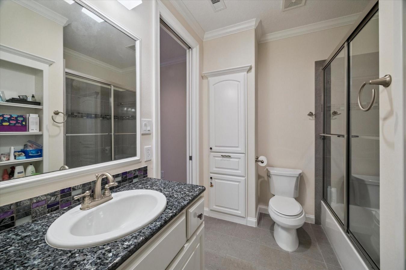 Kingwood, Harris, 77345, United States, 6 Bedrooms Bedrooms, ,3 BathroomsBathrooms,Residential,For Sale,1994299