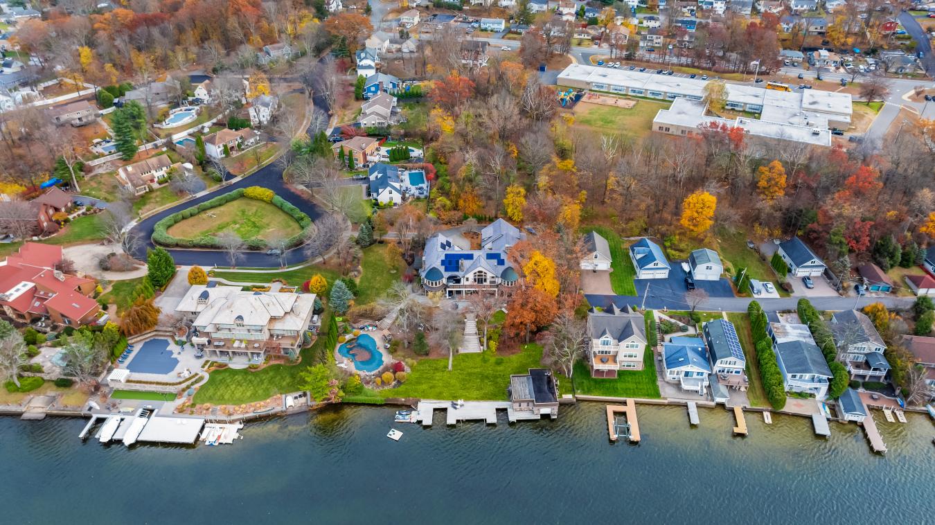 Landing, Morris, 07850, United States, 6 Bedrooms Bedrooms, ,6 BathroomsBathrooms,Residential,For Sale,1994297