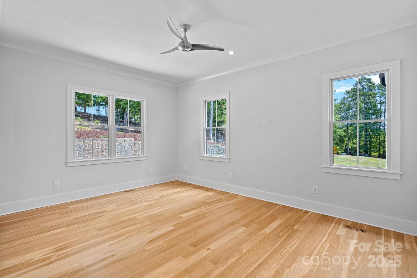 Fort Mill, York, 29708, United States, 5 Bedrooms Bedrooms, ,5 BathroomsBathrooms,Residential,For Sale,1995223