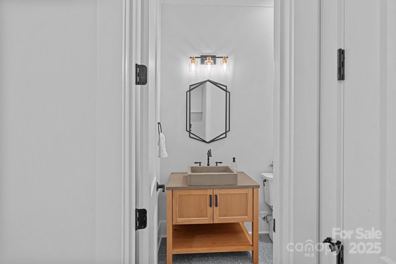 Fort Mill, York, 29708, United States, 5 Bedrooms Bedrooms, ,5 BathroomsBathrooms,Residential,For Sale,1995223