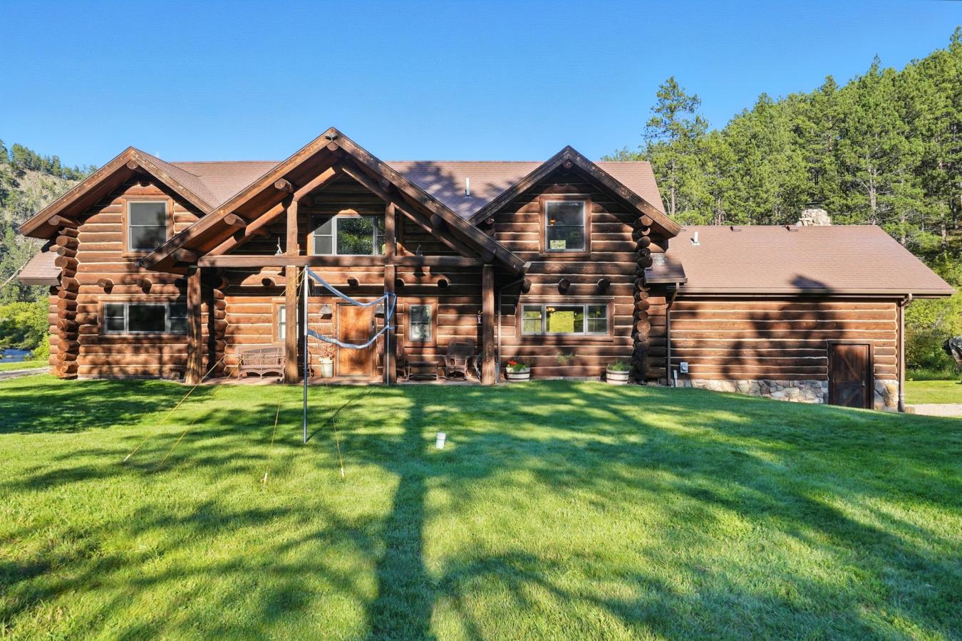 Rapid City, Pennington, 57702, United States, 4 Bedrooms Bedrooms, ,4 BathroomsBathrooms,Residential,For Sale,1994295