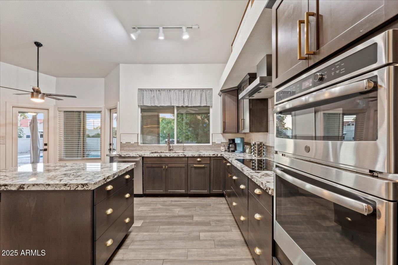 Mesa, Maricopa, 85205, United States, ,Residential,For Sale,1995222