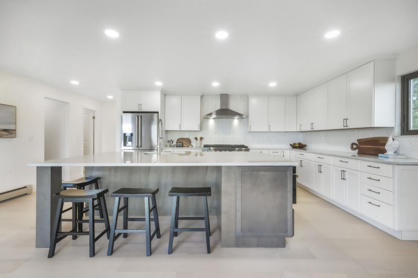 Monument, El Paso, 80132, United States, 4 Bedrooms Bedrooms, ,4 BathroomsBathrooms,Residential,For Sale,1995220