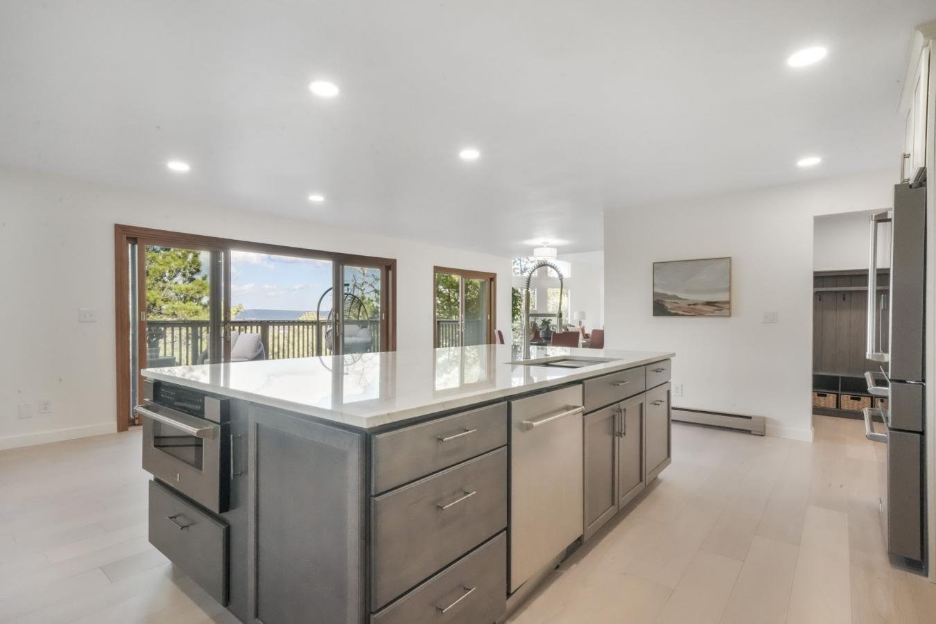 Monument, El Paso, 80132, United States, 4 Bedrooms Bedrooms, ,4 BathroomsBathrooms,Residential,For Sale,1995220