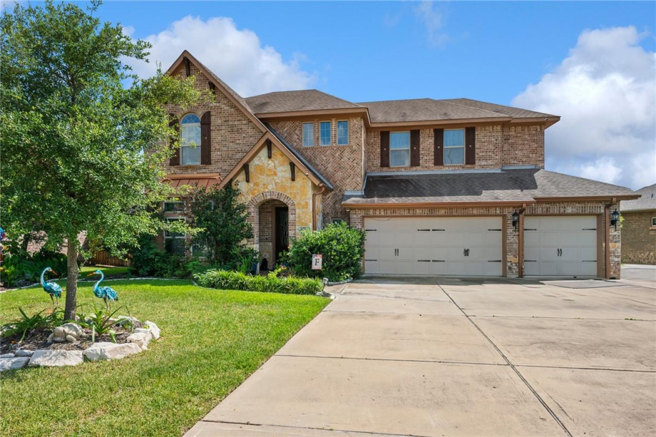 College Station, Brazos, 77845, United States, 5 Bedrooms Bedrooms, ,4 BathroomsBathrooms,Residential,For Sale,1995219 College Station, Brazos, 77845, United States, 5 Bedrooms Bedrooms, ,4 BathroomsBathrooms,Residential,For Sale,1995219