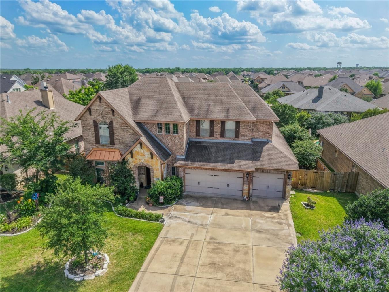 College Station, Brazos, 77845, United States, 5 Bedrooms Bedrooms, ,4 BathroomsBathrooms,Residential,For Sale,1995219