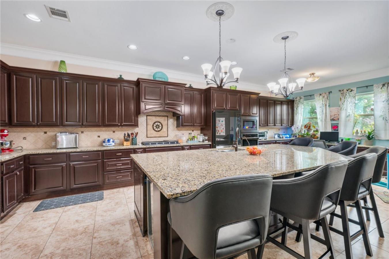 College Station, Brazos, 77845, United States, 5 Bedrooms Bedrooms, ,4 BathroomsBathrooms,Residential,For Sale,1995219