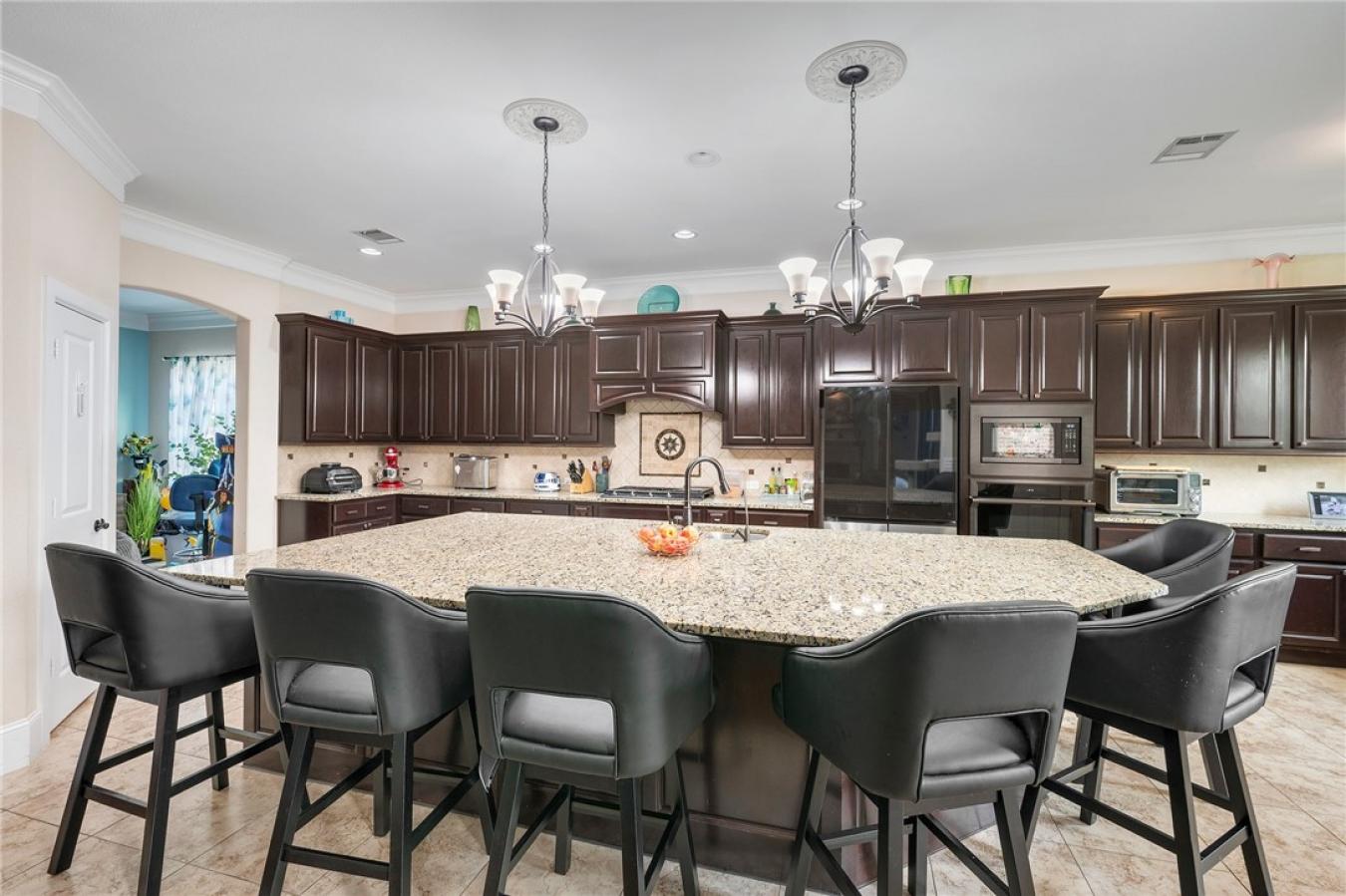 College Station, Brazos, 77845, United States, 5 Bedrooms Bedrooms, ,4 BathroomsBathrooms,Residential,For Sale,1995219