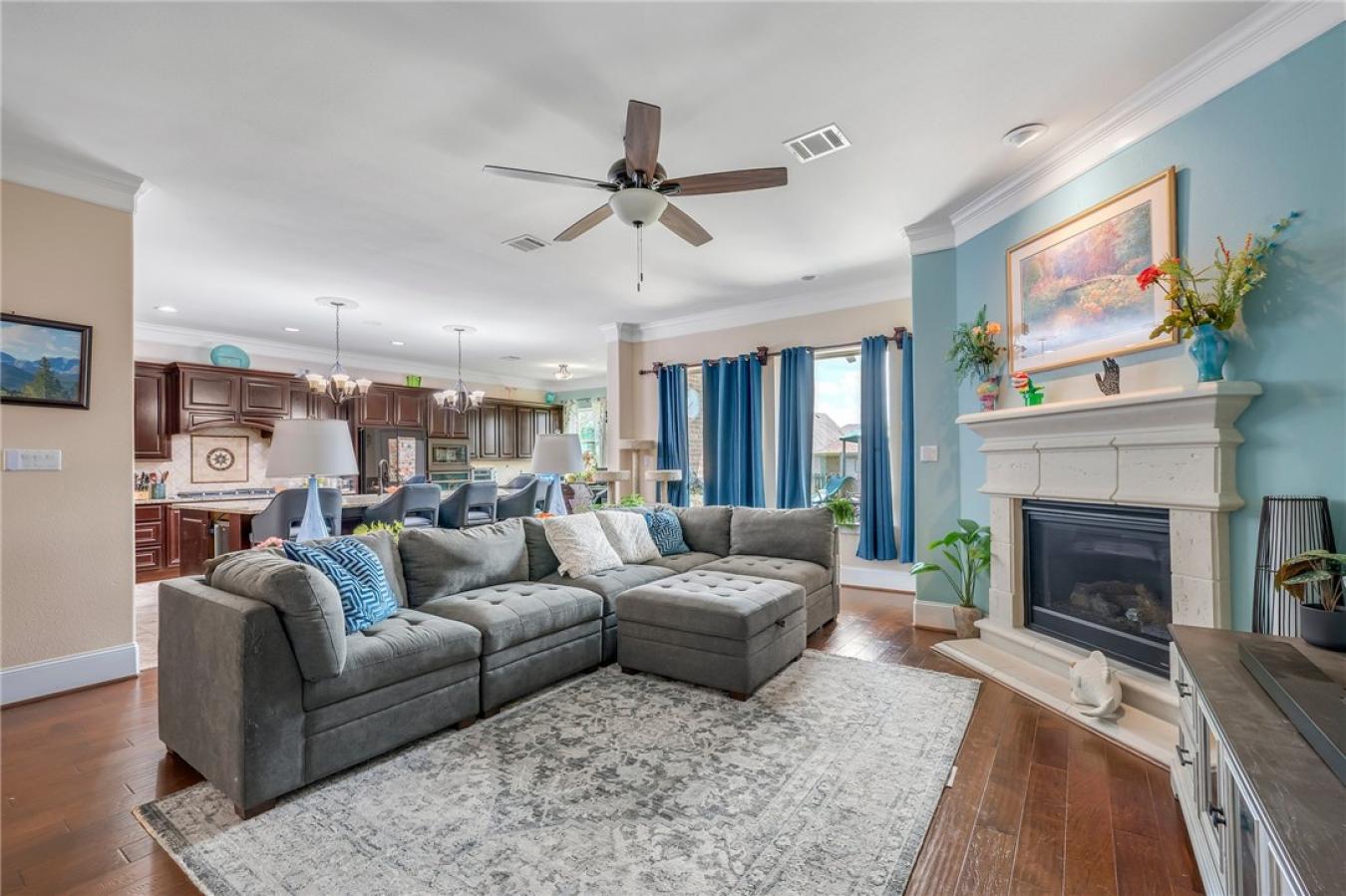 College Station, Brazos, 77845, United States, 5 Bedrooms Bedrooms, ,4 BathroomsBathrooms,Residential,For Sale,1995219