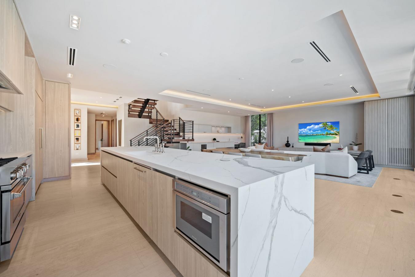 Miami Beach, Miami-Dade County, 33140, United States, 4 Bedrooms Bedrooms, ,4 BathroomsBathrooms,Residential,For Sale,1995214