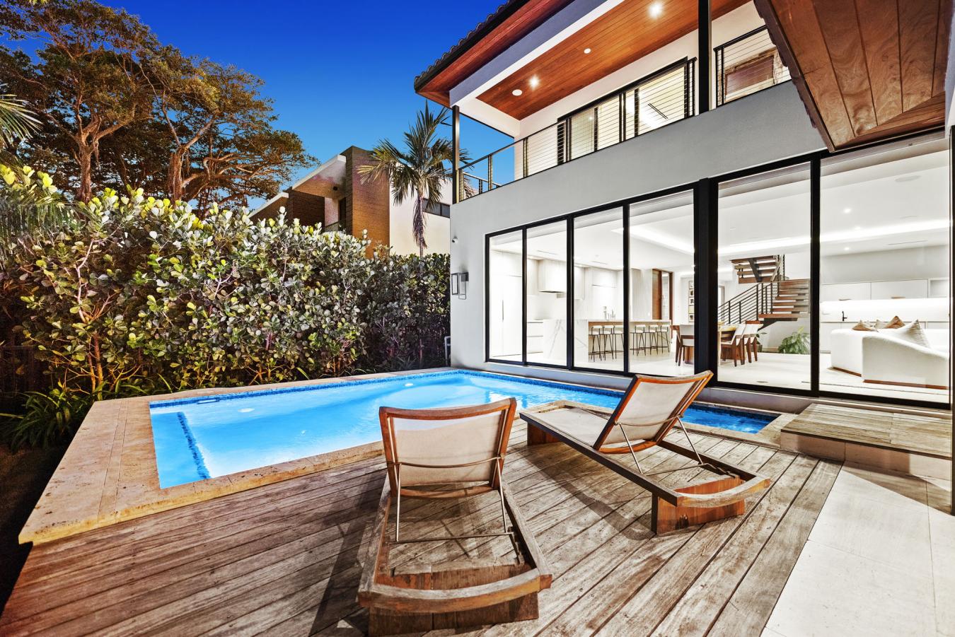 Miami Beach, Miami-Dade County, 33140, United States, 4 Bedrooms Bedrooms, ,4 BathroomsBathrooms,Residential,For Sale,1995214