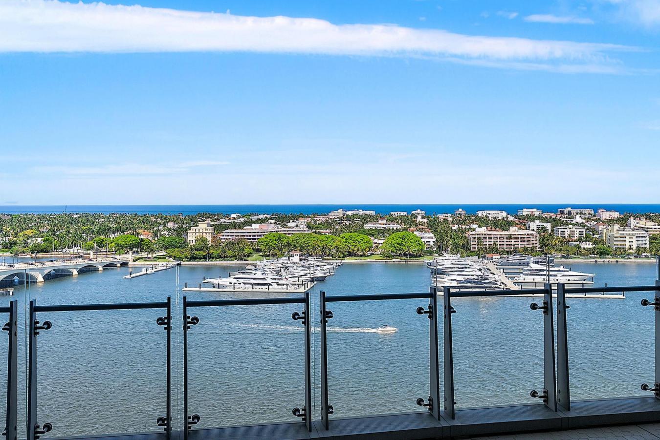 West Palm Beach, Florida, 33401, United States, 3 Bedrooms Bedrooms, ,4 BathroomsBathrooms,Residential,For Sale,1995212