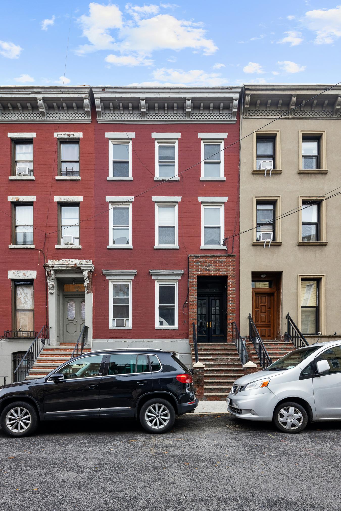 Williamsburg, North side, New York, 11249, United States, 6 Bedrooms Bedrooms, ,4 BathroomsBathrooms,Residential,For Sale,1995208