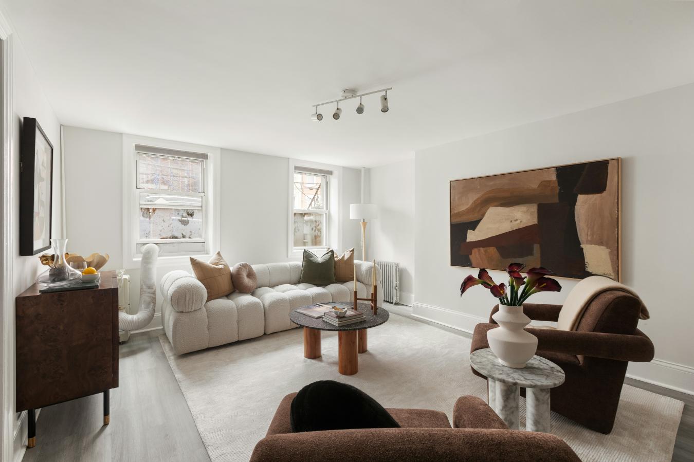 Williamsburg, North side, New York, 11249, United States, 6 Bedrooms Bedrooms, ,4 BathroomsBathrooms,Residential,For Sale,1995208