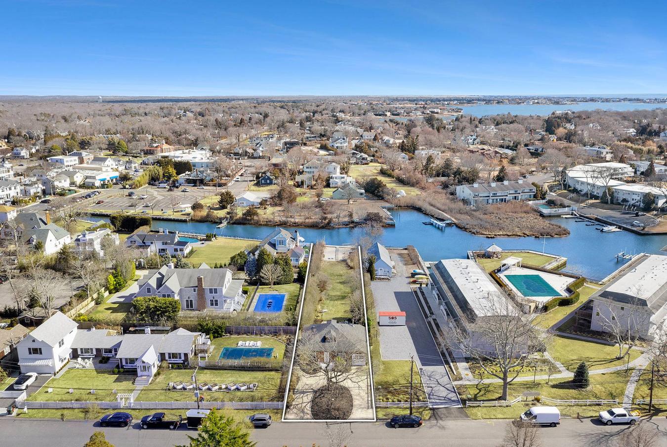 VillageofWesthamptonBeach, New York, 11978, United States, 2 Bedrooms Bedrooms, ,2 BathroomsBathrooms,Residential,For Sale,1995202