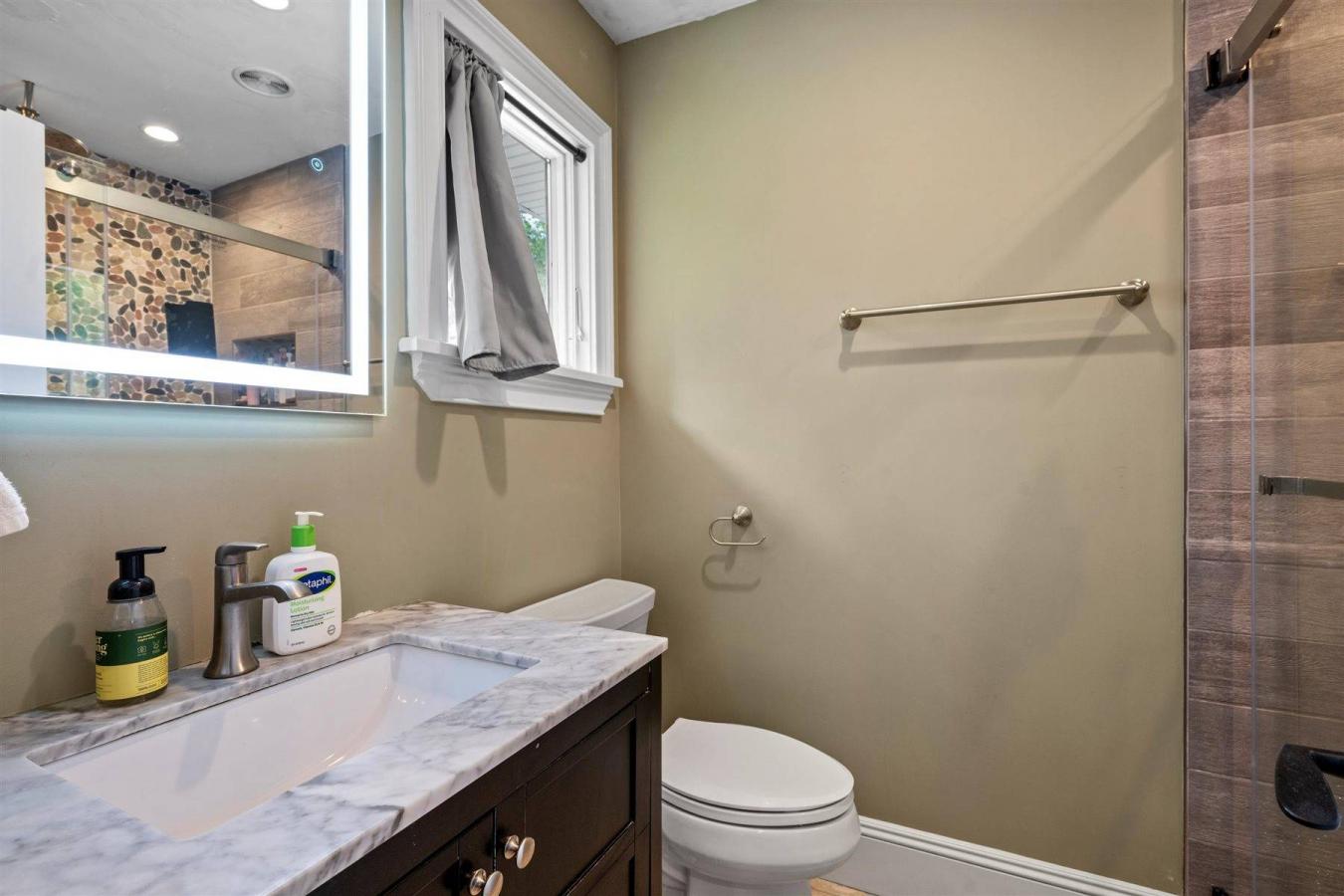 East Quogue, New York, 11942, United States, 3 Bedrooms Bedrooms, ,2 BathroomsBathrooms,Residential,For Sale,1995198